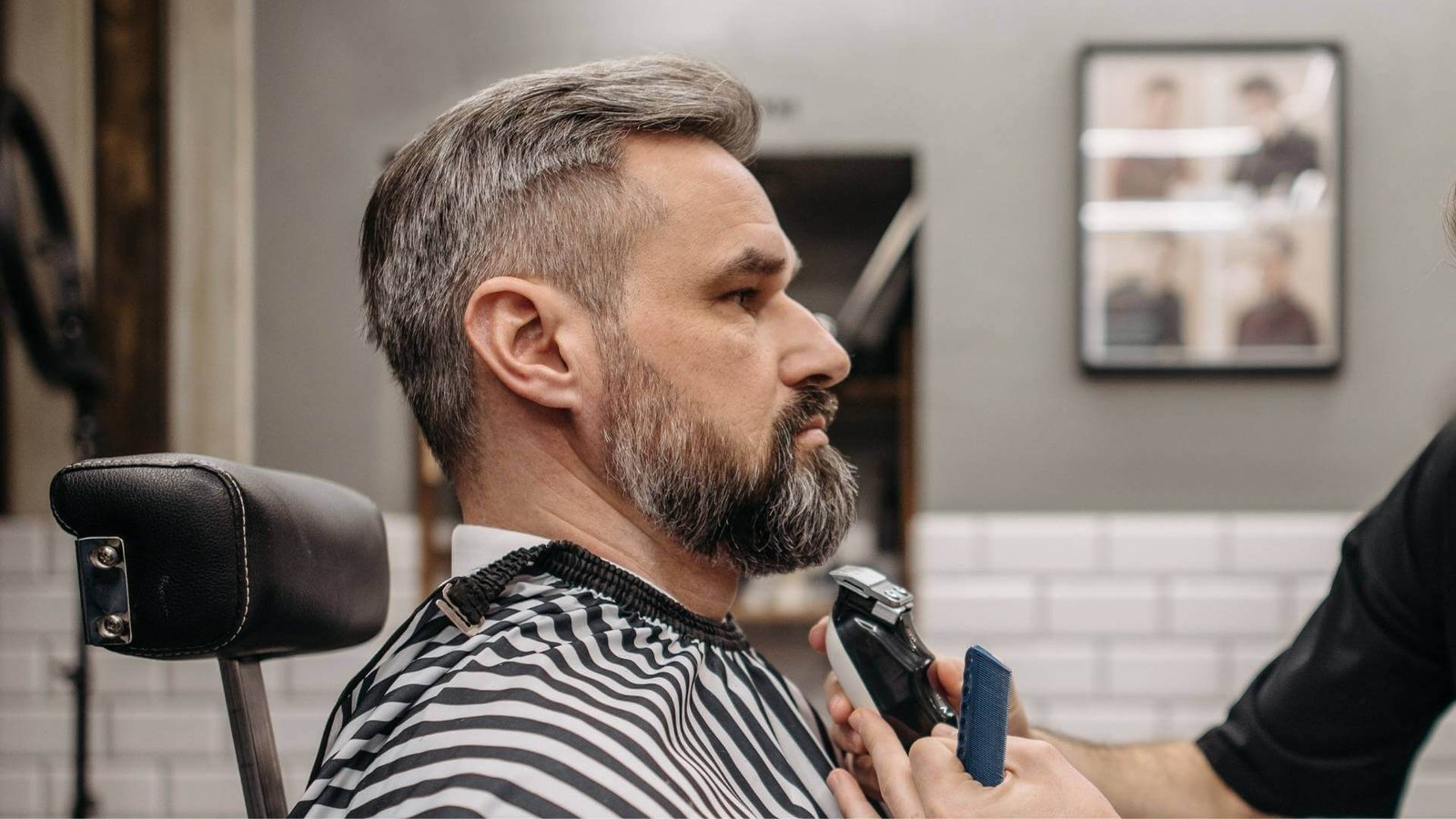 2 peluqueria-lancha-caballeros-cortes-color-tratamientos-capilares-profesional-sevilla